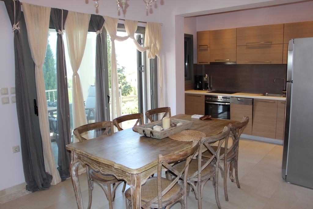 Porto Heli Villas & Studios Szoba fotó
